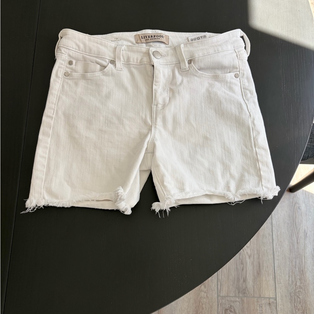Liverpool Los Angeles shorts
